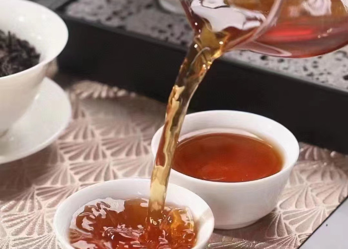 Shan xiaochong teh hitam 80g kaleng kotak hadiah teh Wuyi shan xiaochong Lianyun pabrik teh grosir